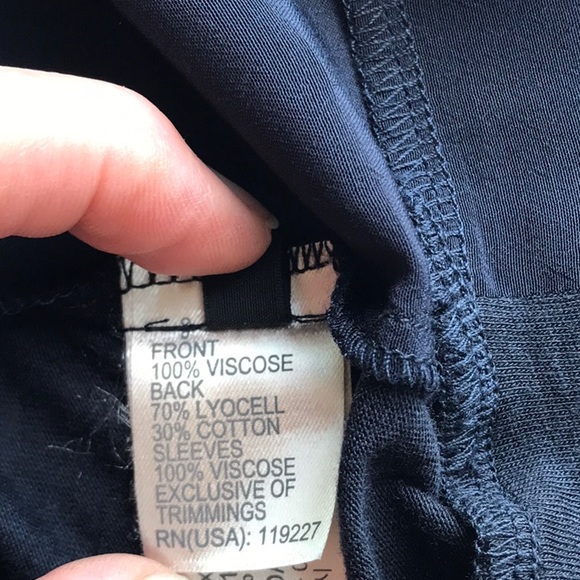 Massimo Dutti sleeveless blouse - Picture 6 of 6